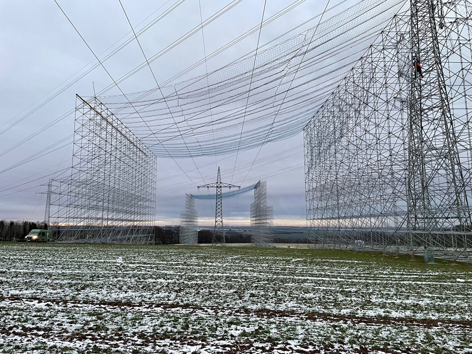 Schutzgerüste für Freileitungen Pulgar-Vieselbach 50Hertz